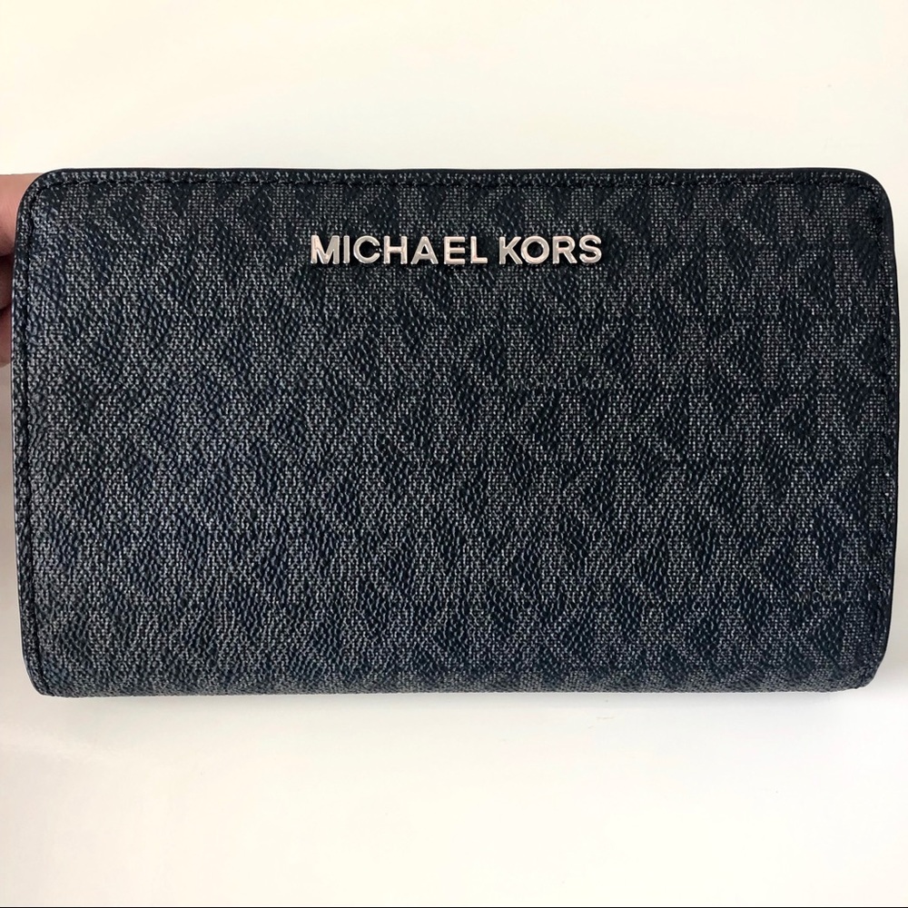 Michael Kors Slim Bifold Wallet Black - Picture 3 of 7